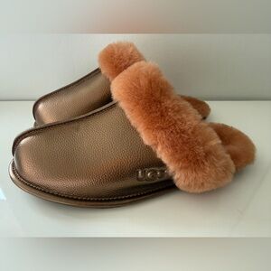 NWOB UGG Scuffette Genuine Leather Metallic Copper Slippers Shoes | US  9